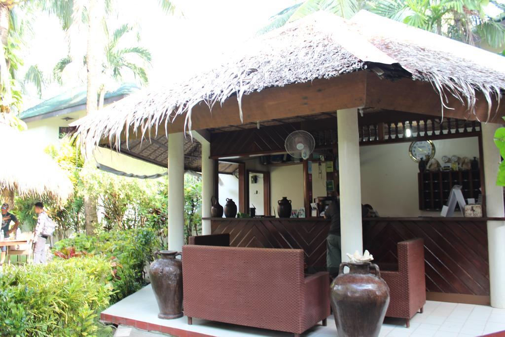 Tonglen Beach Resort Balabag  ภายนอก รูปภาพ