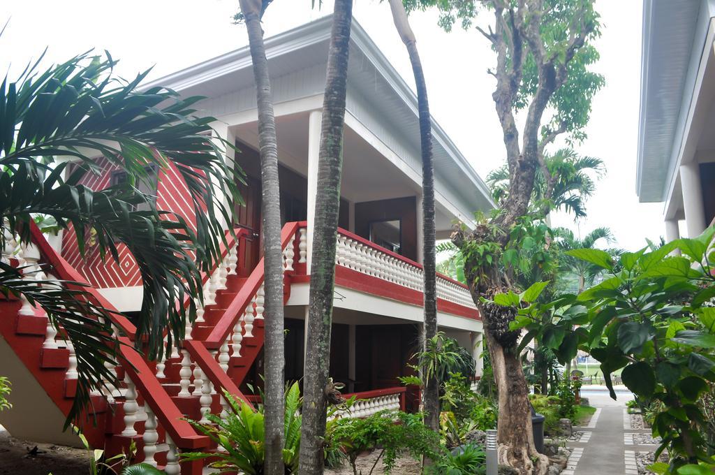 Tonglen Beach Resort Balabag  ภายนอก รูปภาพ