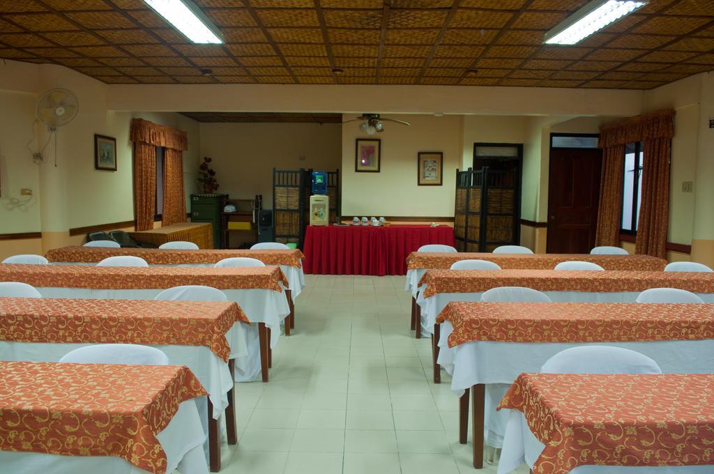 Tonglen Beach Resort Balabag  ภายนอก รูปภาพ